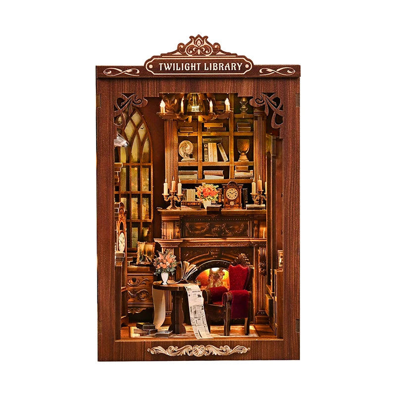 Book Nooks & Miniature Worlds